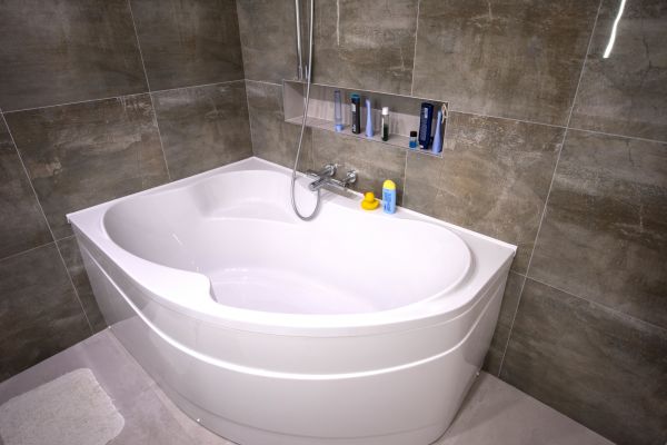 Large Bathtub Installation in Lexington